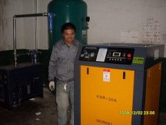 珠海雙螺桿式空壓機(jī)代理與深圳空氣壓縮機(jī)工廠供應(yīng)服務(wù)